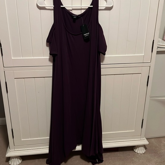 Torrid Cold Shoulder Dress - Picture 2 of 7